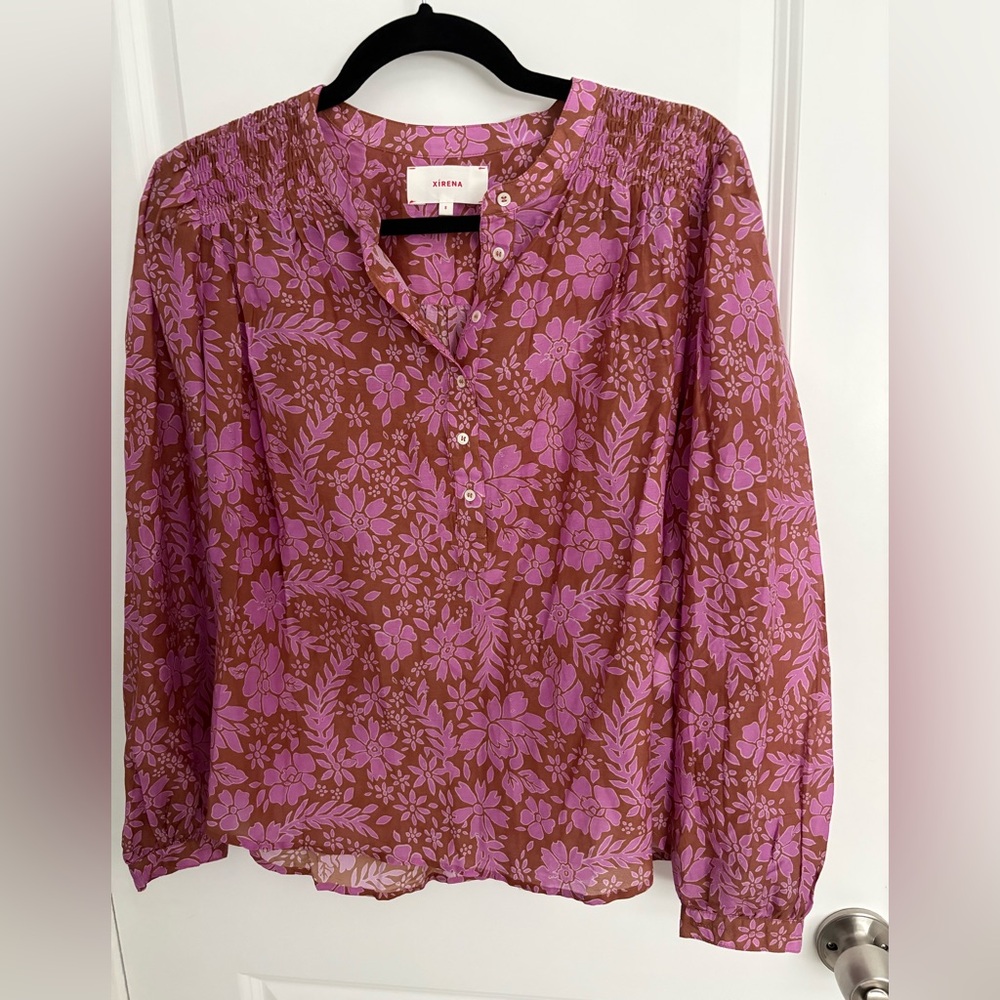 XiRENA Women’s Pink Floral Brown Pullover Blouse size small
